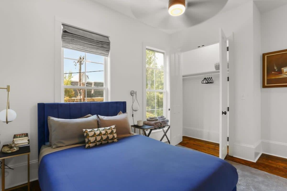 Apartment Elegant 4bd With Pool And Off Street Parking *